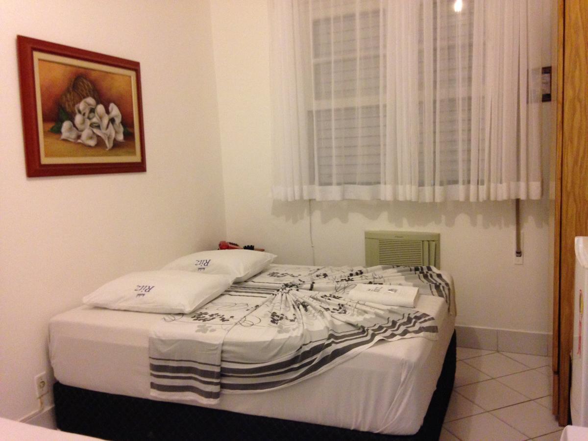 Ritz Hotel Santos  Esterno foto