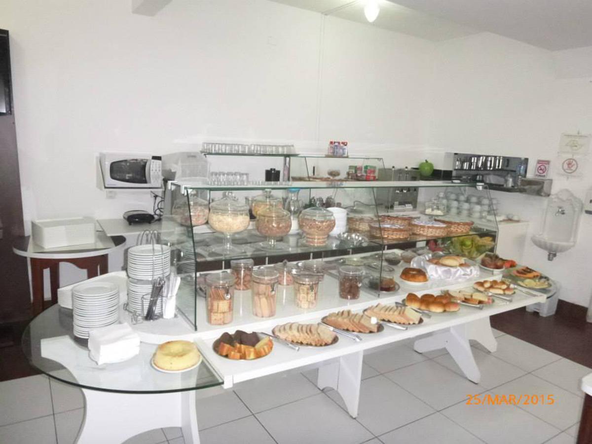 Ritz Hotel Santos  Esterno foto